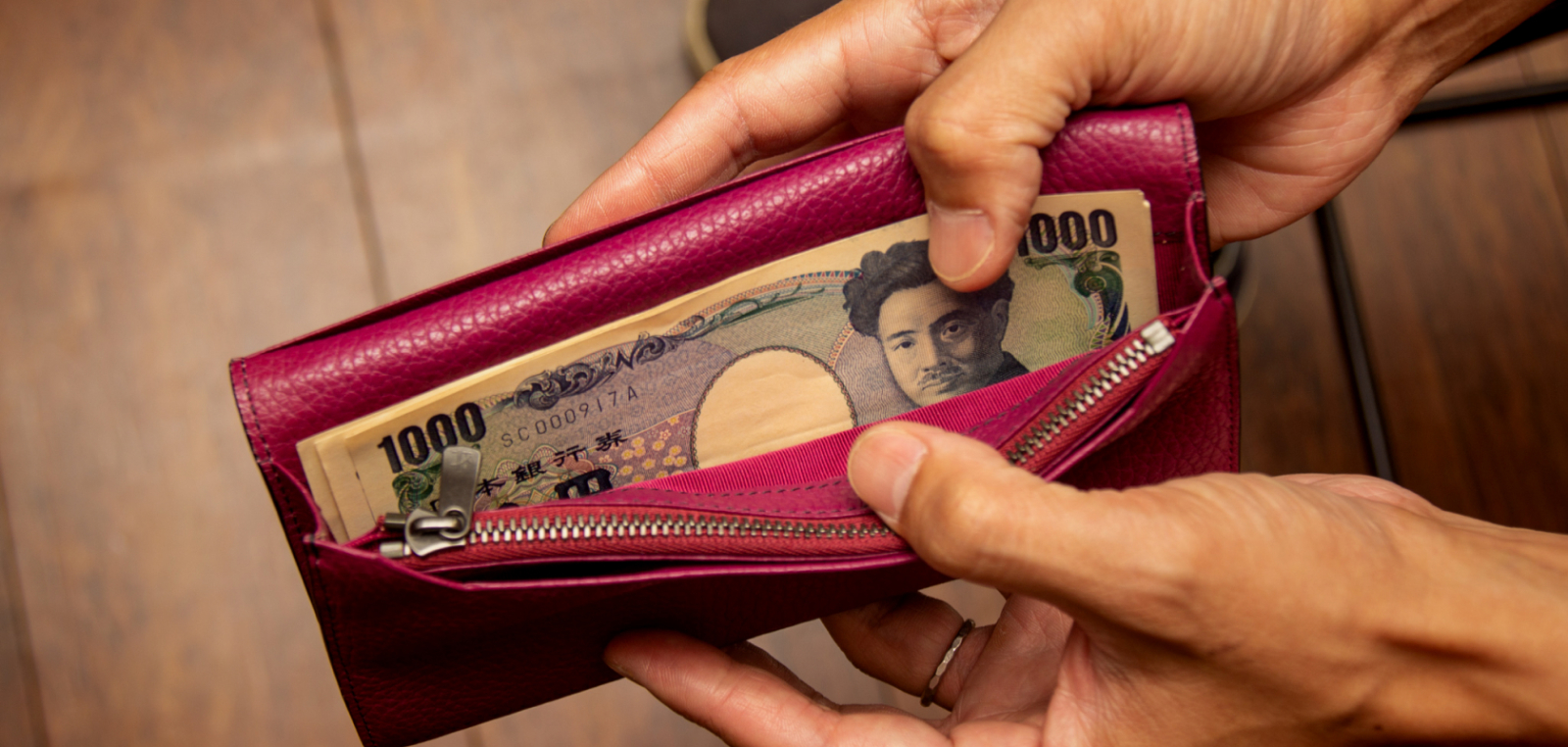 財布・名刺入れ・カードケース