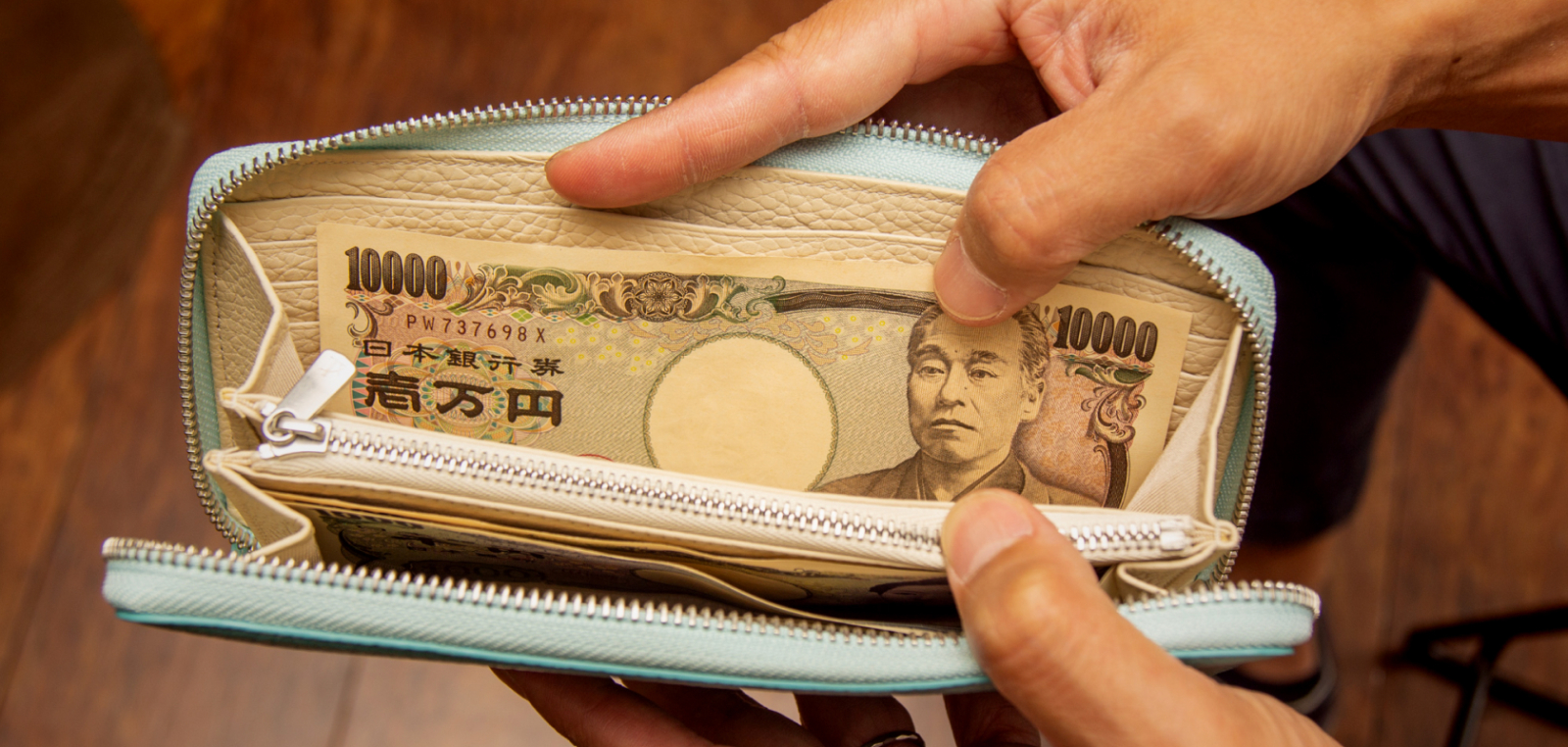 財布・名刺入れ・カードケース